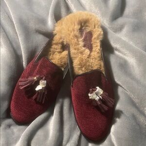 Elegant Burgundy Tassel Loafers with Faux Fur Lining